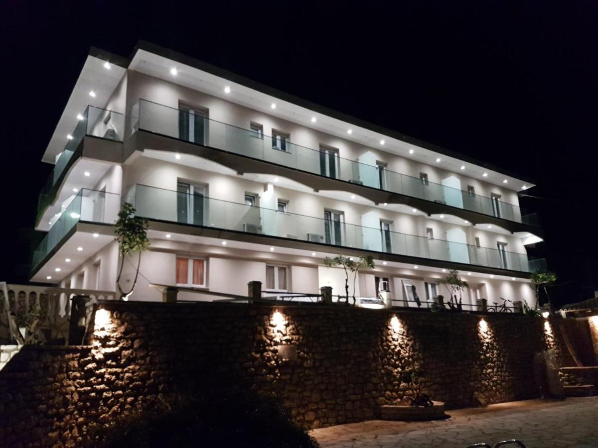 Aria Suites كاسيوبي المظهر الخارجي الصورة